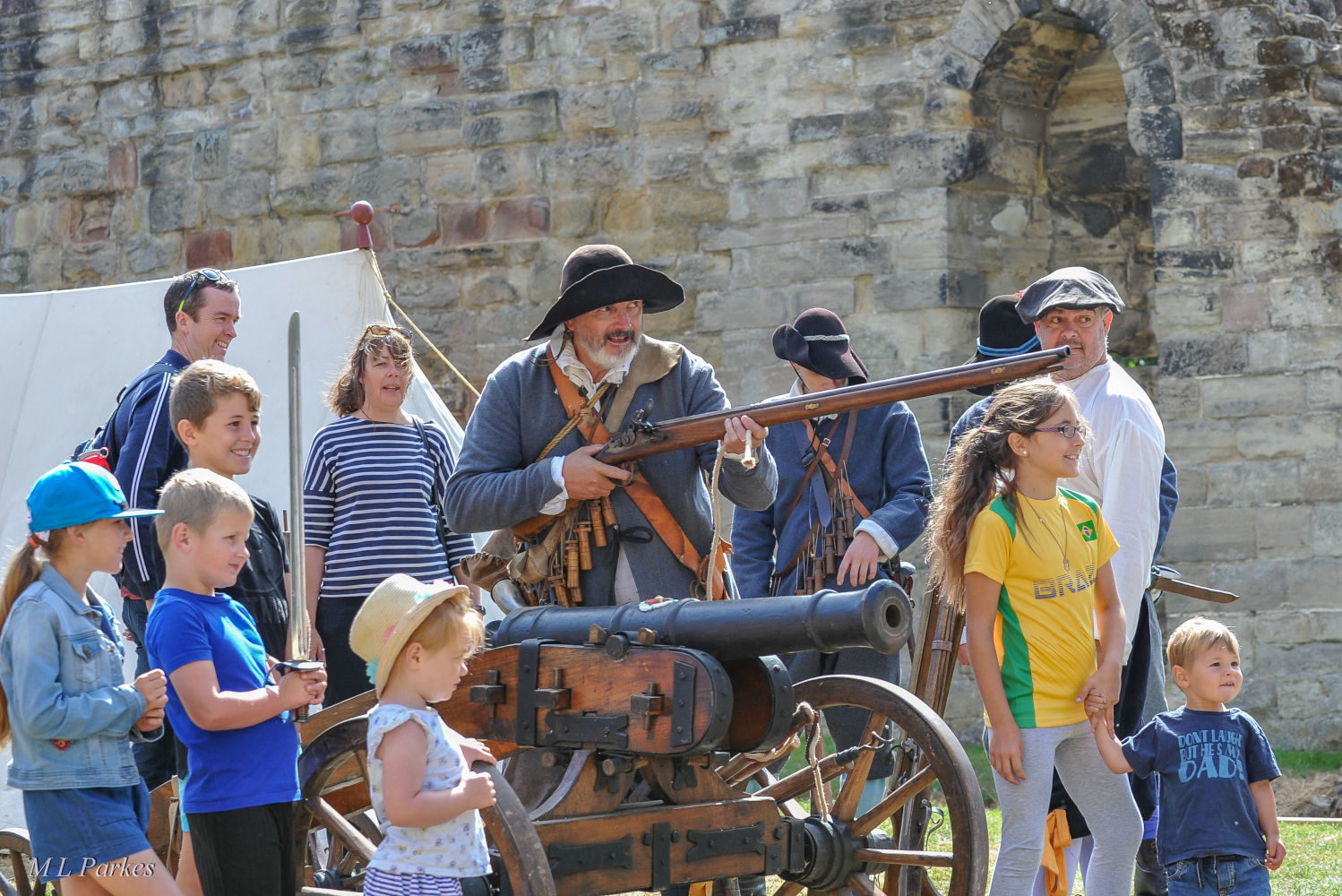 The Sealed Knot
